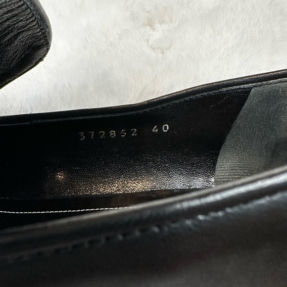 Balenciaga women’s Elegant Black loafers - Picture 8 of 8